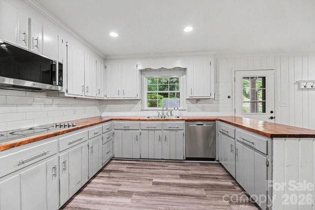 100 Malvern Court, Winston Salem, NC 27106