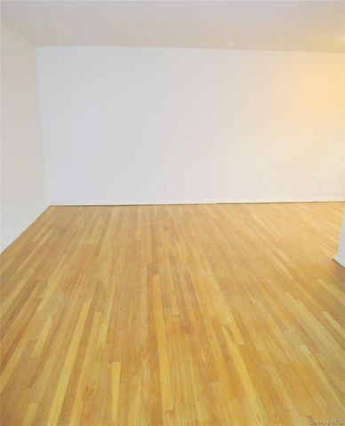 585 McLean Avenue 6D, Yonkers, NY 10705