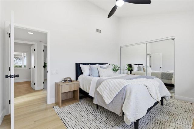 3685 Vista Campana N 21, Oceanside, CA 92057