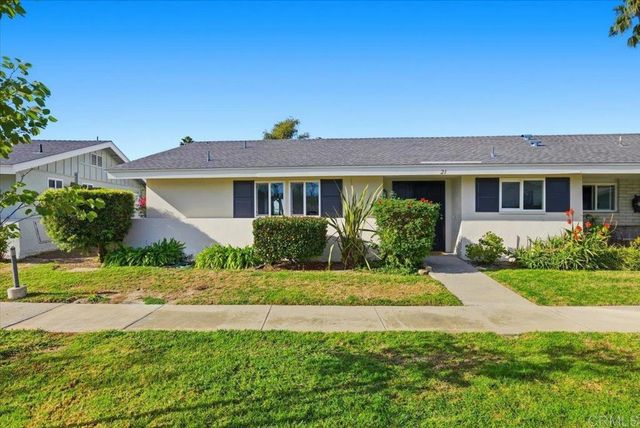 3685 Vista Campana N 21, Oceanside, CA 92057