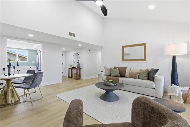 3685 Vista Campana N 21, Oceanside, CA 92057