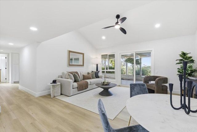 3685 Vista Campana N 21, Oceanside, CA 92057