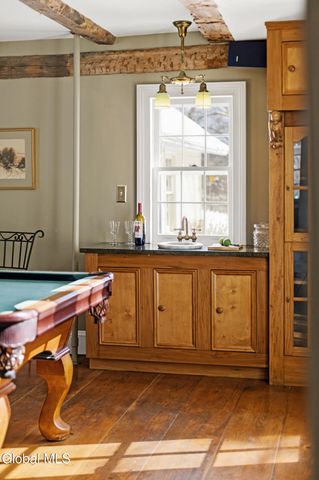 797 Western Road, Schodack, NY 12033