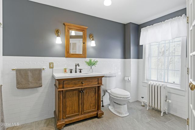 797 Western Road, Schodack, NY 12033