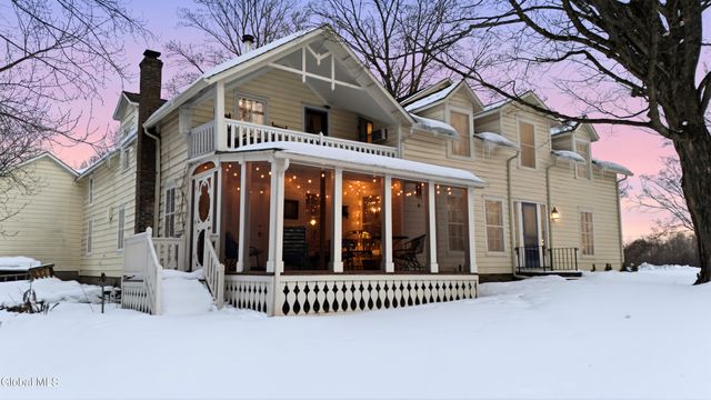 797 Western Road, Schodack, NY 12033