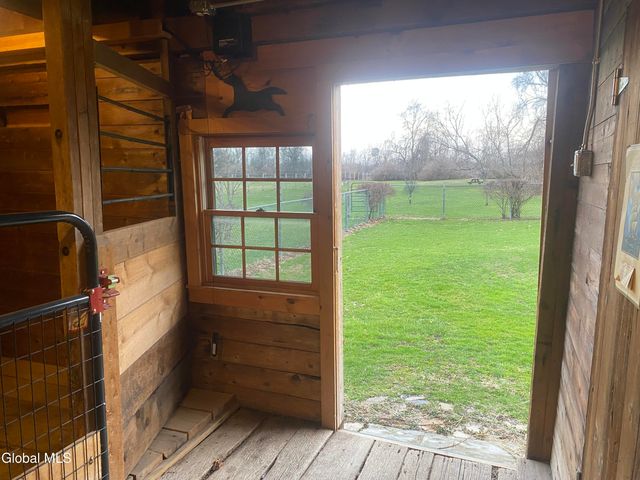 797 Western Road, Schodack, NY 12033