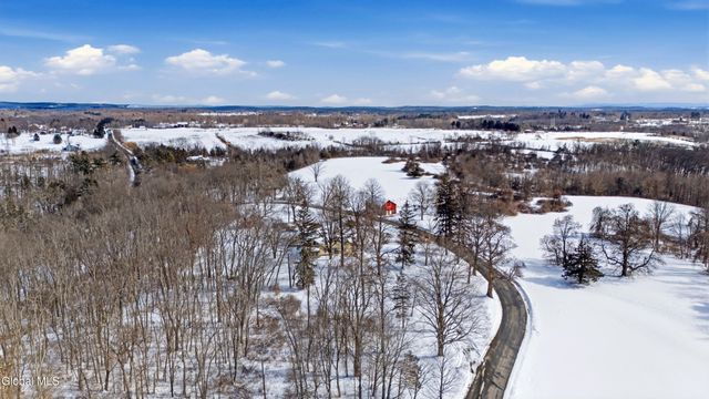 797 Western Road, Schodack, NY 12033