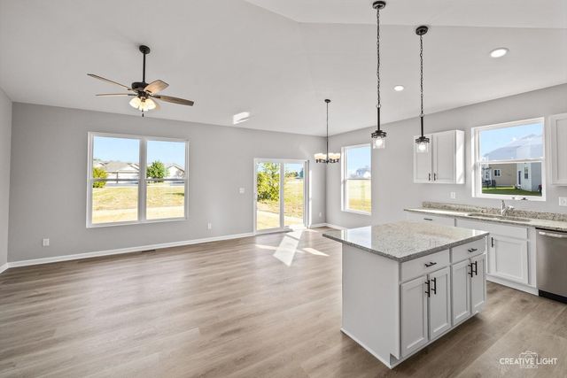 104 Boeing Trail, Poplar Grove, IL 61065