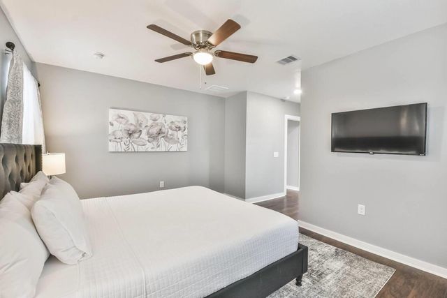 1212 Hamblen Street, Houston, TX 77009