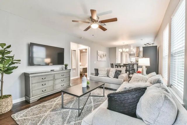 1212 Hamblen Street, Houston, TX 77009