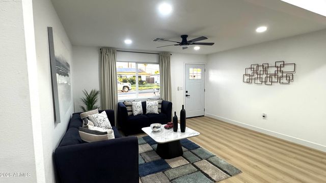 3417 W ROSEWOOD Avenue, Phoenix, AZ 85029