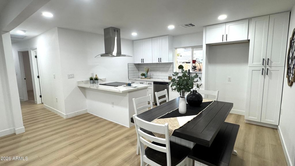 3417 W ROSEWOOD Avenue, Phoenix, AZ 85029