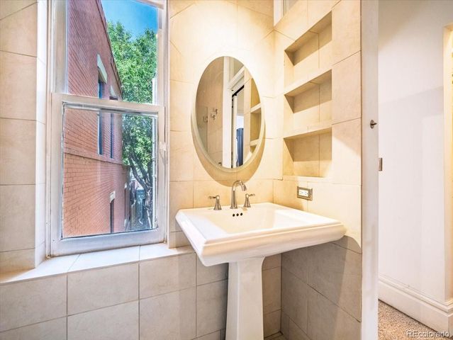 2753 Champa Street, Denver, CO 80205