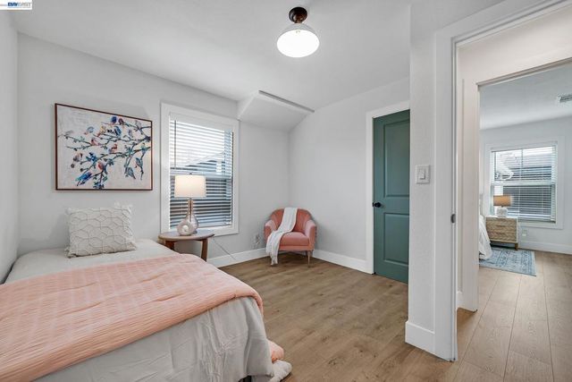 1861 1861 Linden St, Livermore, CA 94551