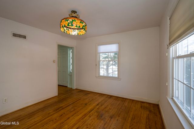 1152 Van Curler Avenue, Schenectady, NY 12308