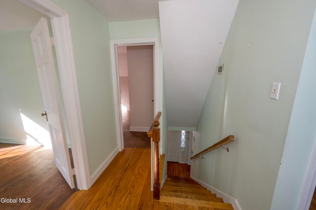 1152 Van Curler Avenue, Schenectady, NY 12308