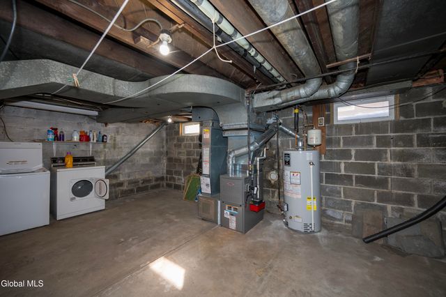 1152 Van Curler Avenue, Schenectady, NY 12308