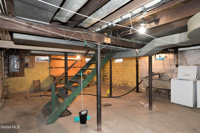 1152 Van Curler Avenue, Schenectady, NY 12308