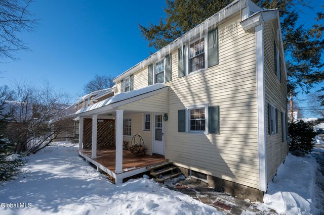 1152 Van Curler Avenue, Schenectady, NY 12308