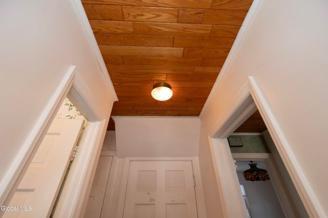 1152 Van Curler Avenue, Schenectady, NY 12308