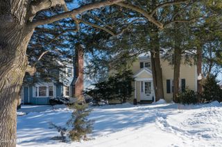 1152 Van Curler Avenue, Schenectady, NY 12308