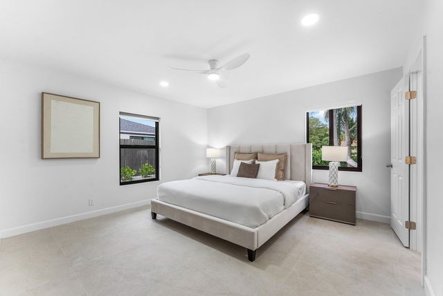 608 SE 2nd Avenue, Delray Beach, FL 33483