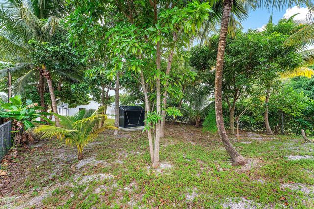 608 SE 2nd Avenue, Delray Beach, FL 33483