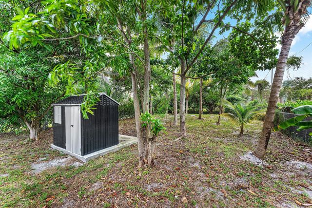 608 SE 2nd Avenue, Delray Beach, FL 33483
