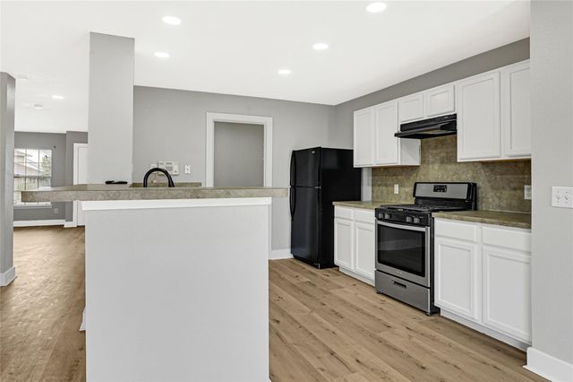 1023 Grassy View Drive, Houston, TX 77073