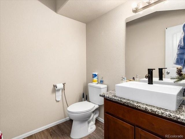 5824 Mark Twain Ln, Pueblo, CO 81008