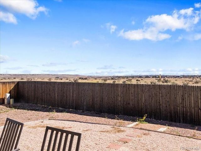 5824 Mark Twain Ln, Pueblo, CO 81008