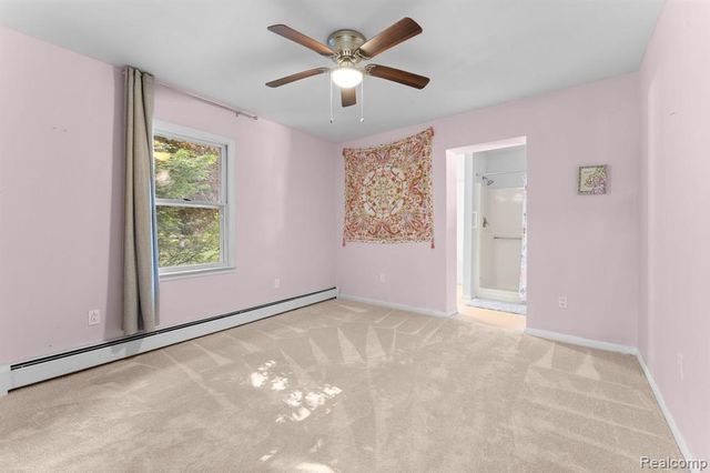 9144 Walnut Drive, Whitmore Lake, MI 48189
