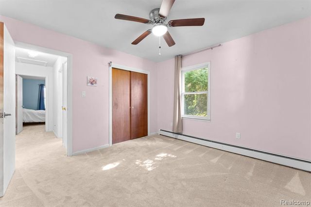 9144 Walnut Drive, Whitmore Lake, MI 48189