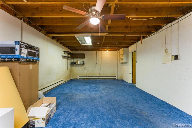 9144 Walnut Drive, Whitmore Lake, MI 48189