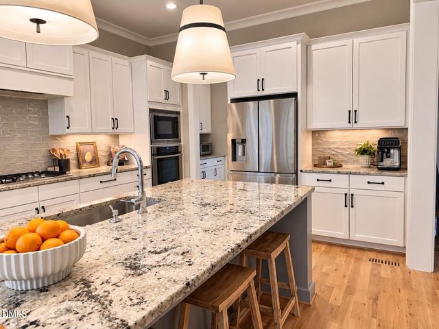 323 Harewood Place, Fuquay Varina, NC 27526