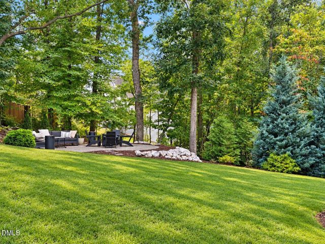 323 Harewood Place, Fuquay Varina, NC 27526
