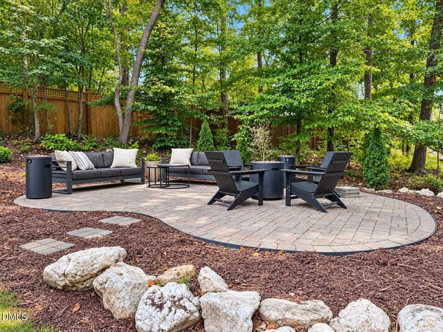 323 Harewood Place, Fuquay Varina, NC 27526
