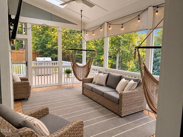 323 Harewood Place, Fuquay Varina, NC 27526