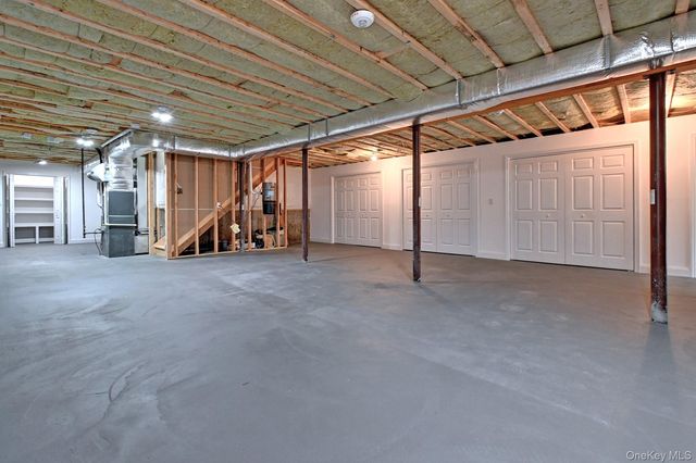 131 Grace Hall Lane, Yaphank, NY 11980