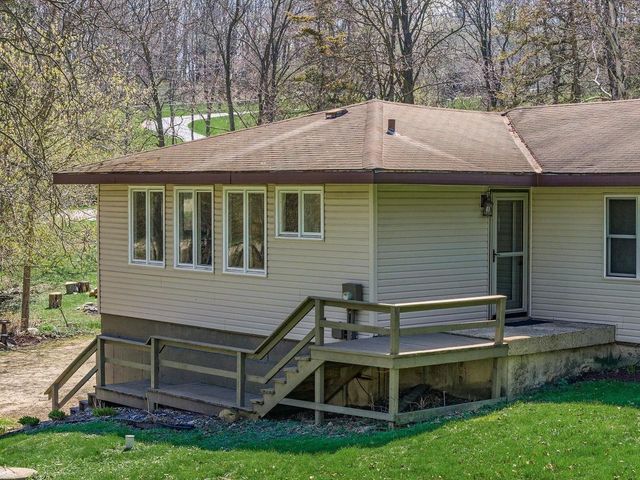 W12115 Slack Road, Lodi, WI 53555