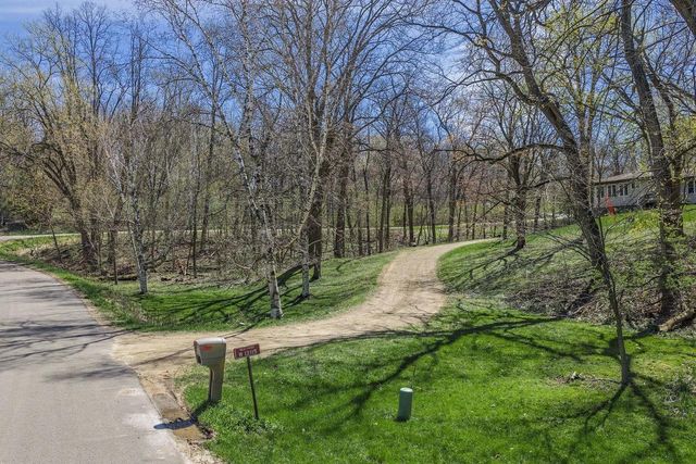 W12115 Slack Road, Lodi, WI 53555