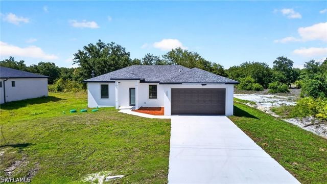 2524 70th ST W, Lehigh Acres, FL 33971