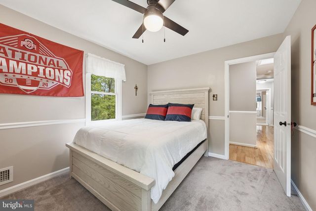 5750 LAUREL GLEN CT, Manassas, VA 20112