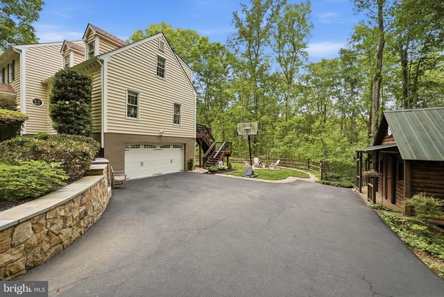 5750 LAUREL GLEN CT, Manassas, VA 20112