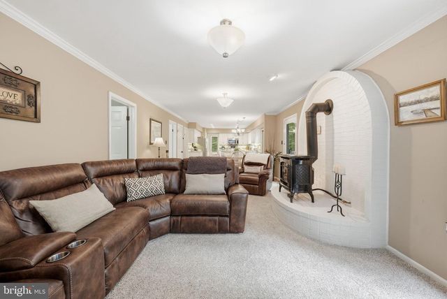 5750 LAUREL GLEN CT, Manassas, VA 20112