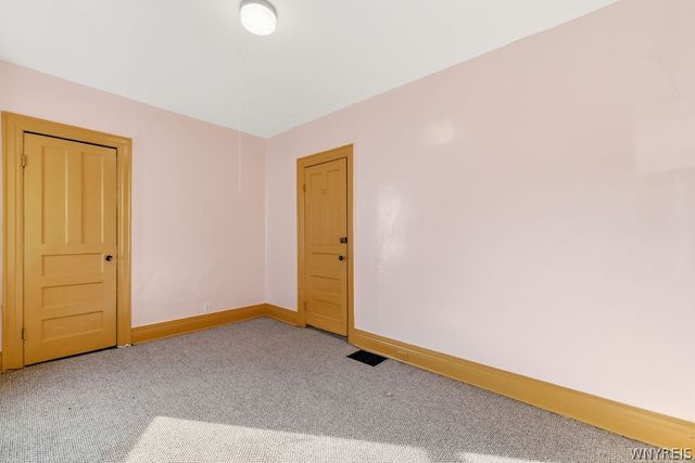 520 Woodlawn Avenue, Buffalo, NY 14208