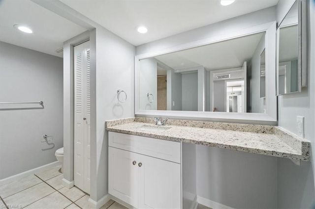 5212 Cedarbend DR 1, Fort Myers, FL 33919