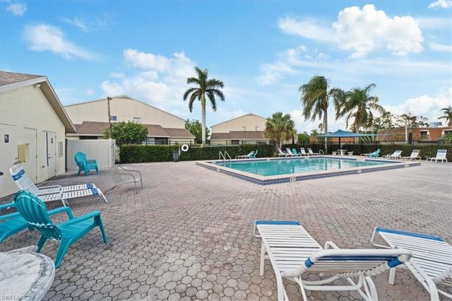 5212 Cedarbend DR 1, Fort Myers, FL 33919