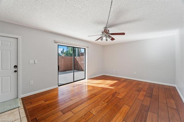 5212 Cedarbend DR 1, Fort Myers, FL 33919