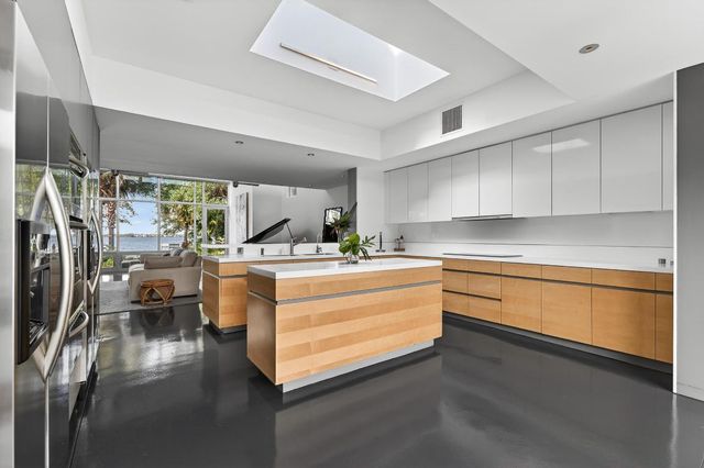 1924 NW Shore Terrace, Stuart, FL 34994